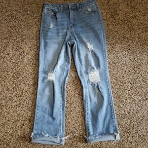 Mom/ boyfriend jeans